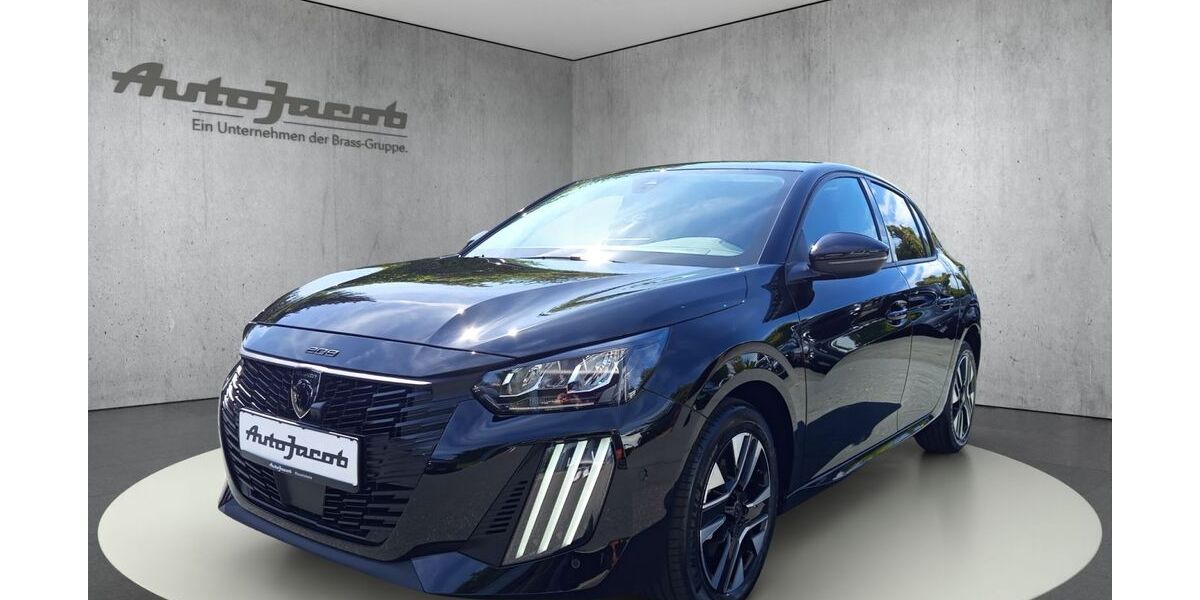 Peugeot 208 4.444 km 21.450 € Rüsselsheim 65428