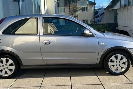 Opel Corsa 209.152 km 1.800 &euro; Taunusstein 65232