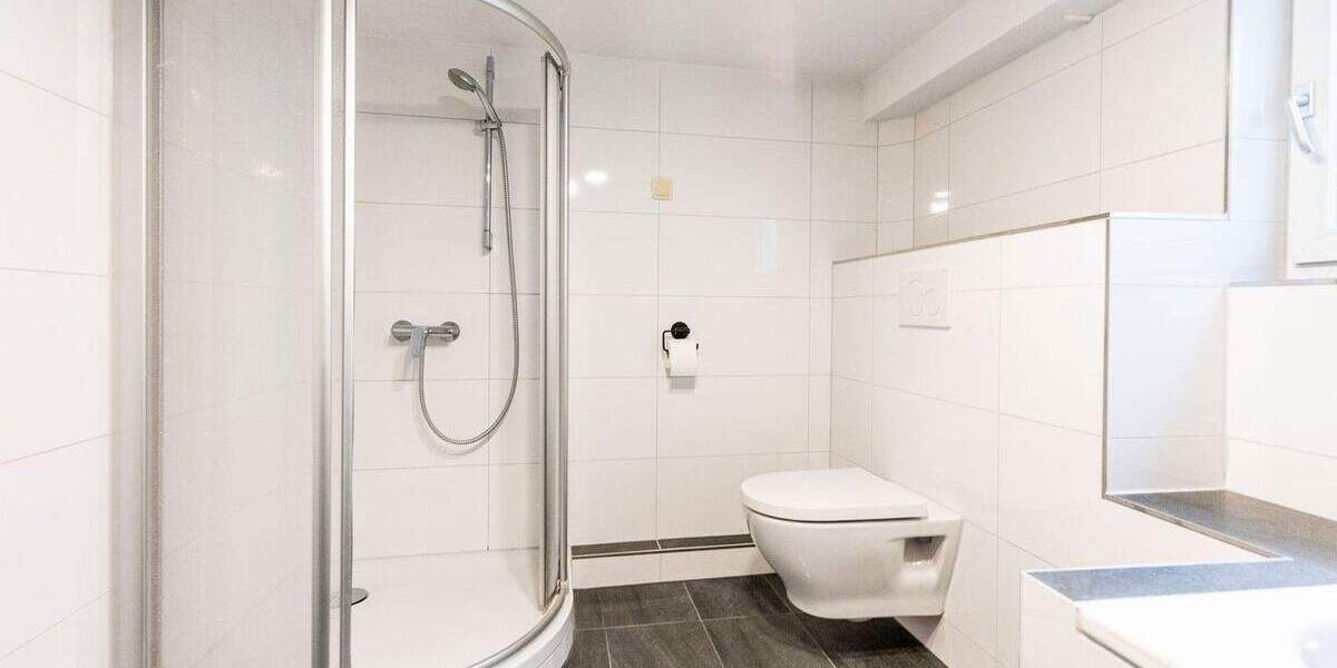 Mehrfamilienhaus, Wohnhaus Bischofsheim - 8 Zimmer, 695.000&euro; | Angebot:24966393