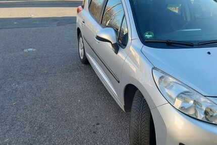 Peugeot 207 114.000 km 3.550 € Mainz 55124