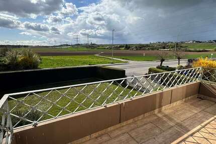 Wohnung Flörsheim am Main - 4 Zimmer, 123 m&sup2;, 1.410&euro; | Angebot:25855282