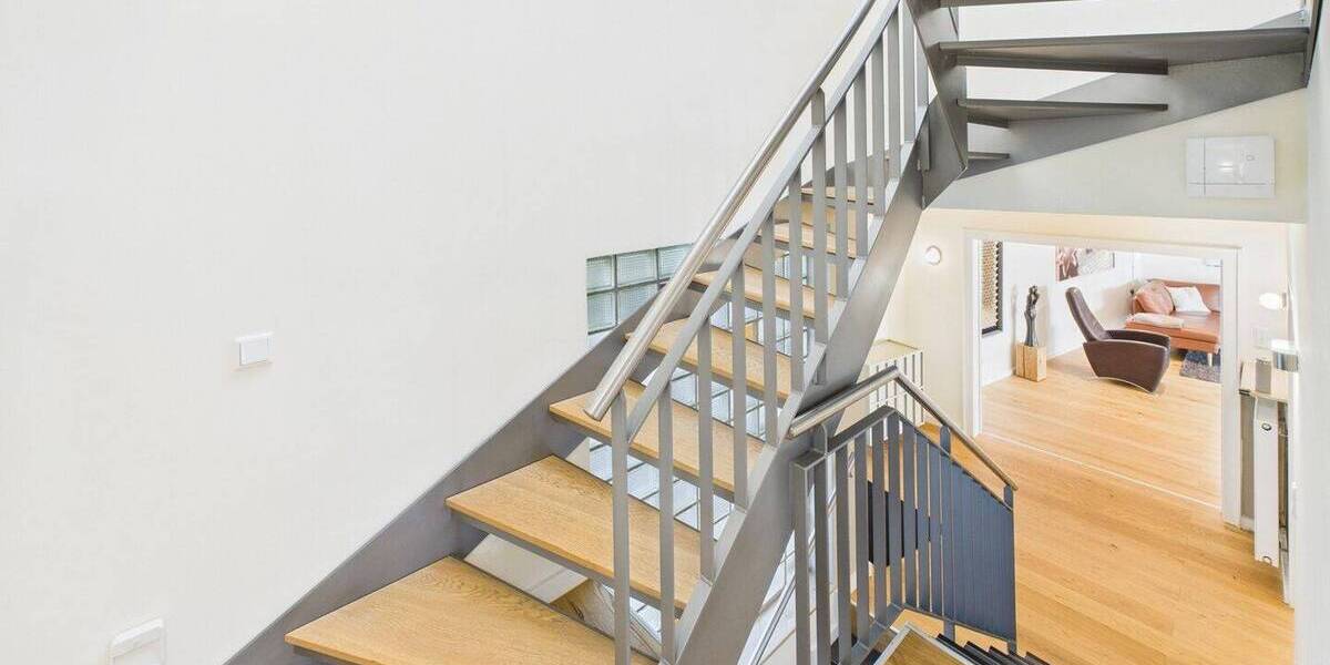 Einfamilienhaus Wiesbaden Sonnenberg - 7 Zimmer, 219 m&sup2;, 1.495.000&euro; | Angebot:25687518