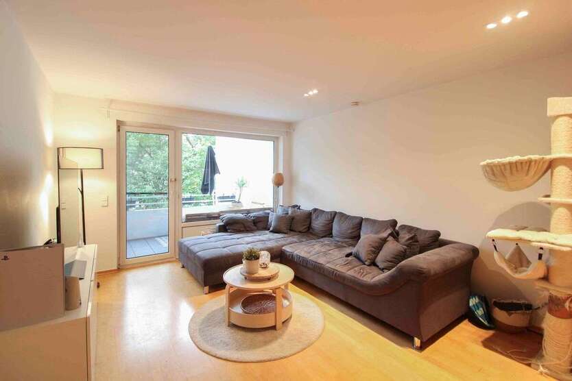 Wohnung zum Kaufen in Wiesbaden 349.000 € 98.05 m² 4 zimmer