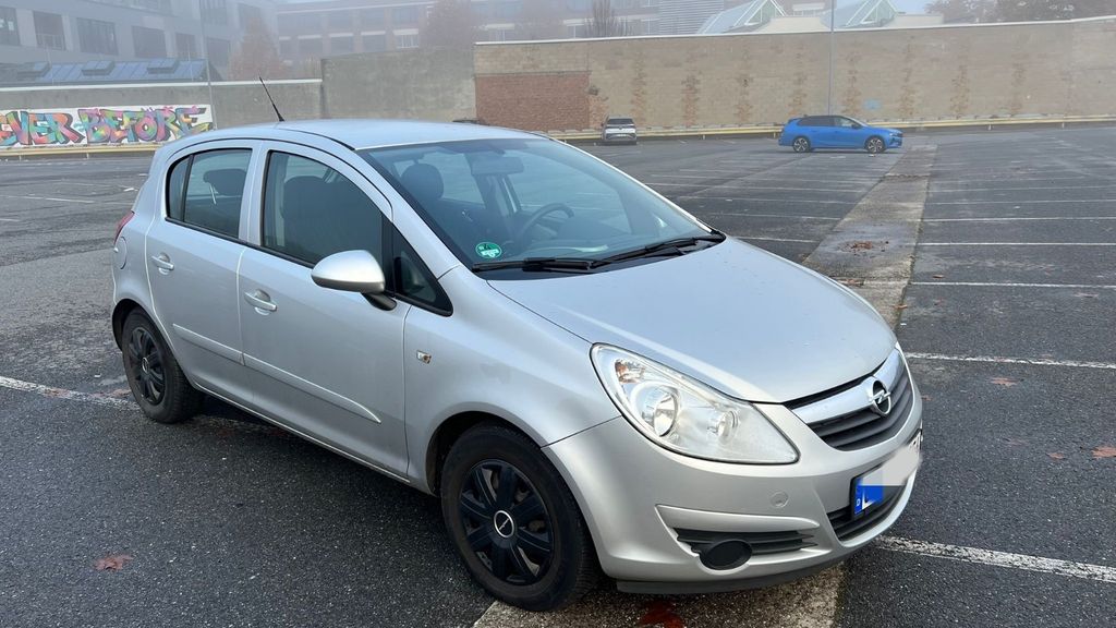 Opel Corsa 151.000 km 3.500 € Rüsselsheim am Main 65428