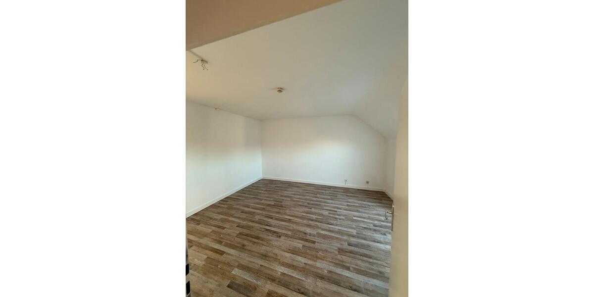 40qm - 2-ZKB | Wiesbaden-Biebrich | renoviert und neue Küche 2 zimmer