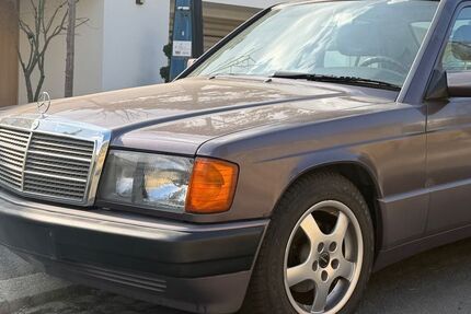 Mercedes-Benz 190 147.000 km 4.980 &euro; Wiesbaden 65183