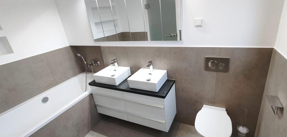 Doppelhaushälfte Hochheim am Main - 6 Zimmer, 158 m&sup2;, 3.320&euro; | Angebot:26631325