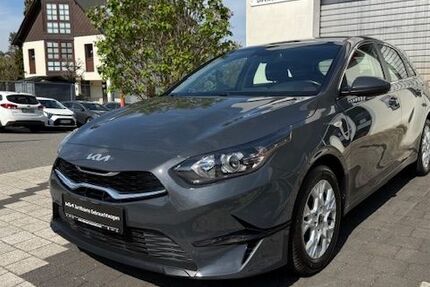 Kia ceed / Ceed 61.850 km 18.400 &euro; Wiesbaden 65199