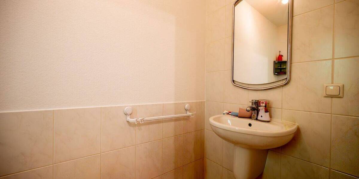 Reihenendhaus Königstein im Taunus Mammolshain - 6 Zimmer, 160 m&sup2;, 3.100&euro; | Angebot:26344722