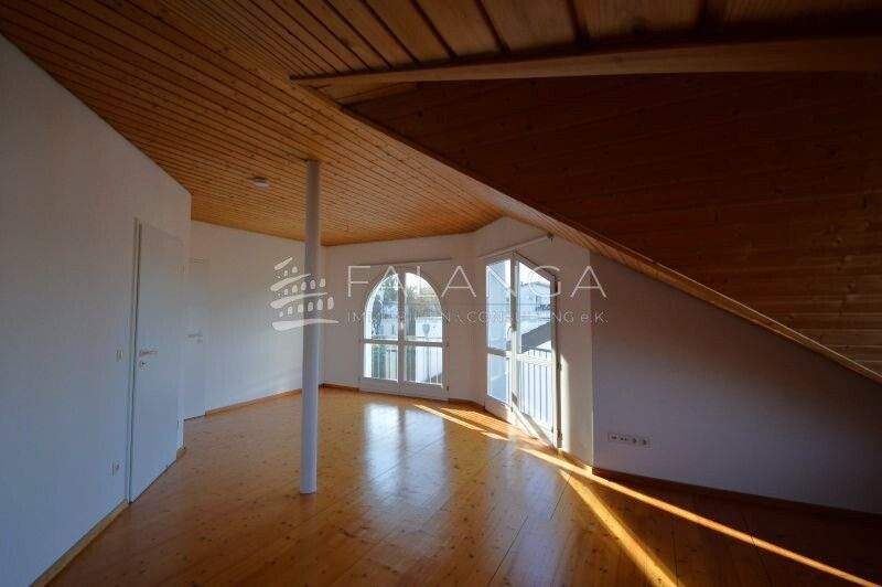 Doppelhaushälfte Budenheim - 6 Zimmer, 180 m&sup2;, 759.000&euro; | Angebot:25113974