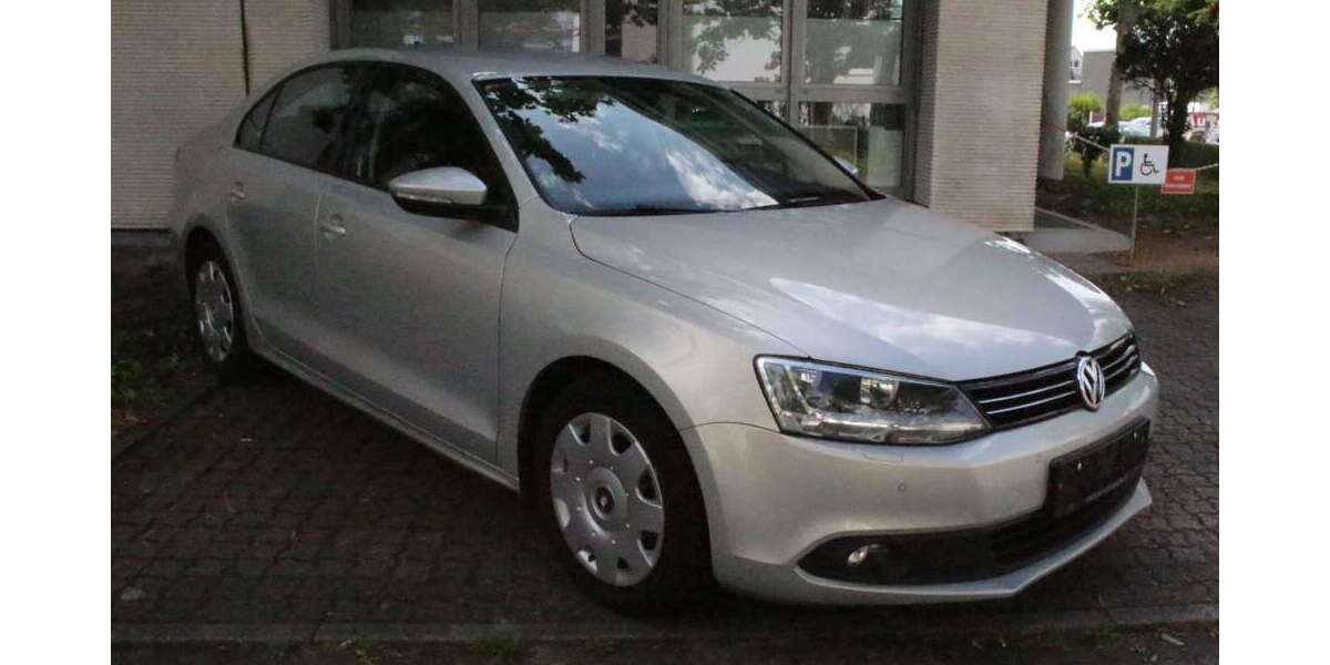 VW Jetta 178.000 km 4.900 &euro; Rüsselsheim 65428