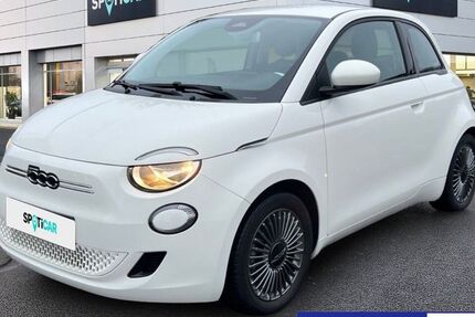 Fiat 500e 28.054 km 15.980 &euro; Wiesbaden 65201
