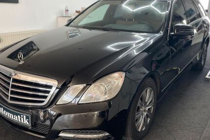 Mercedes-Benz E 220 282.500 km 5.490 &euro; Wiesbaden 65207
