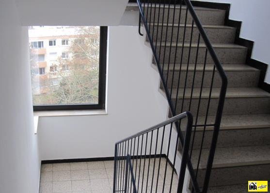 Etagenwohnung Mainz Gonsenheim - 1 Zimmer, 19 m&sup2;, 375&euro; | Angebot:26405782