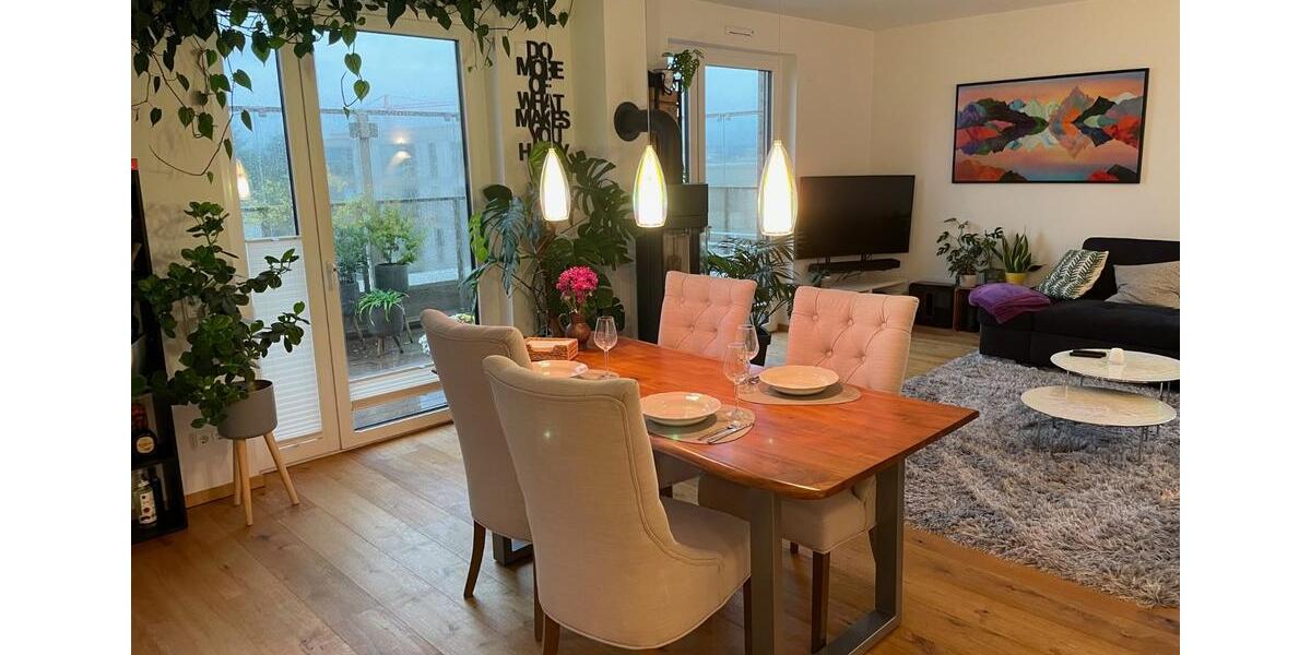 Luxus 2-Z.-Penthouse (98 m²) - Terrasse, AC, TG, Kamin; Möbel 2 zimmer