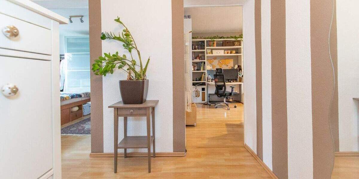Etagenwohnung Rüsselsheim - 2 Zimmer, 60 m&sup2;, 165.000&euro; | Angebot:25107752