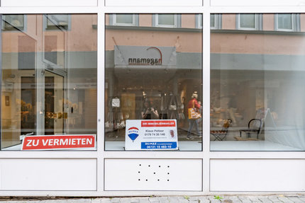 Ladengeschäft mit Schaufensterfront im Herzen von Bingen zimmer