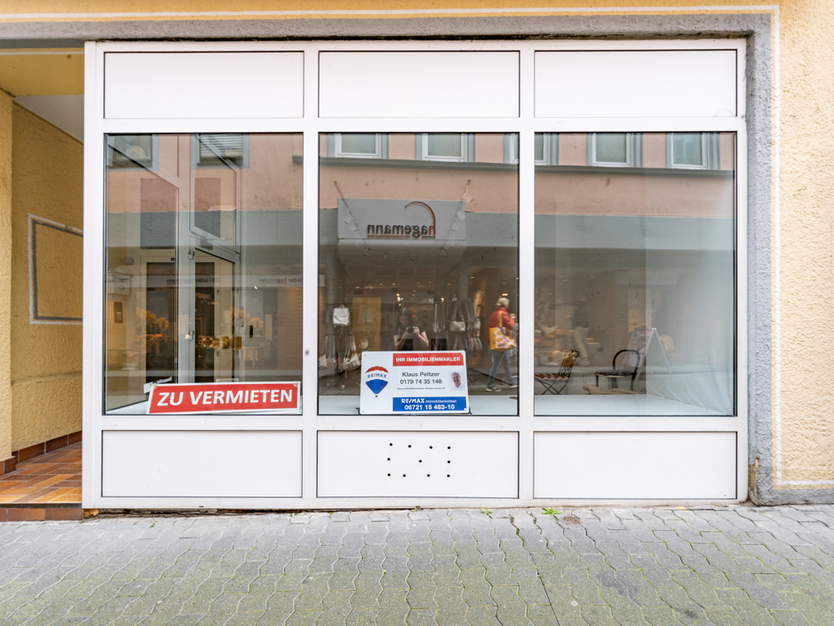 Ladengeschäft mit Schaufensterfront im Herzen von Bingen zimmer