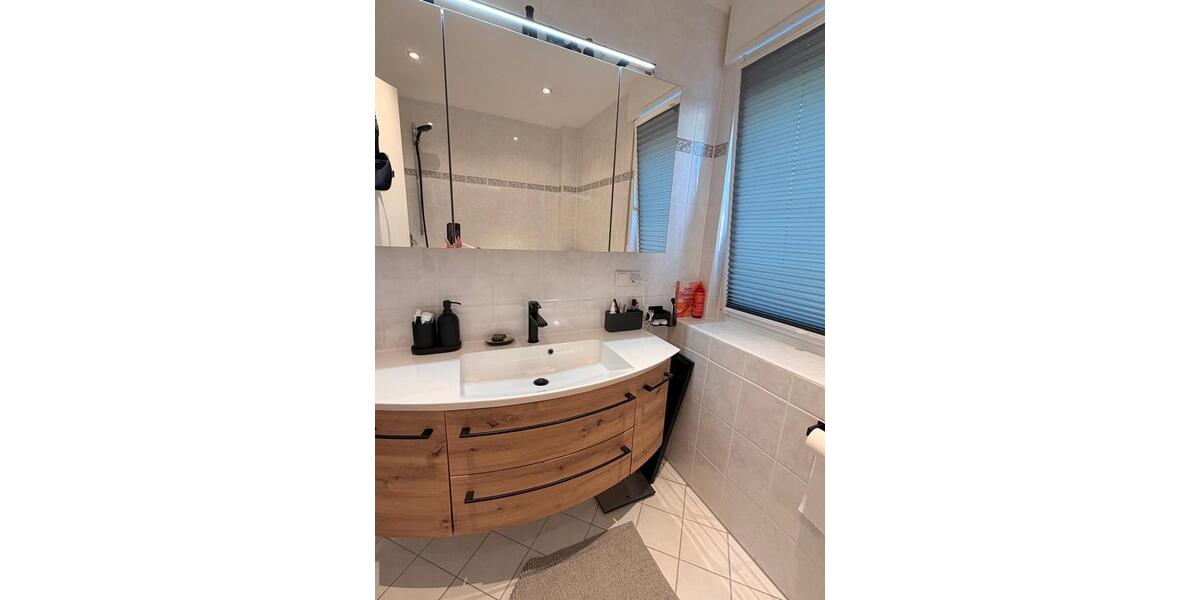 Reihenhaus Kronberg im Taunus - 5 Zimmer, 145 m&sup2;, 2.400&euro; | Angebot:25854922