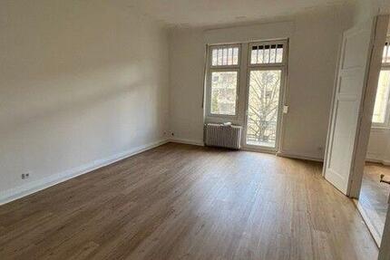 Wohnung Wiesbaden Klarenthal - 3 Zimmer, 100 m&sup2;, 300.000&euro; | Angebot:27109299