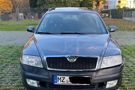 Skoda Octavia 200.000 km 2.499 &euro; Mainz 55122