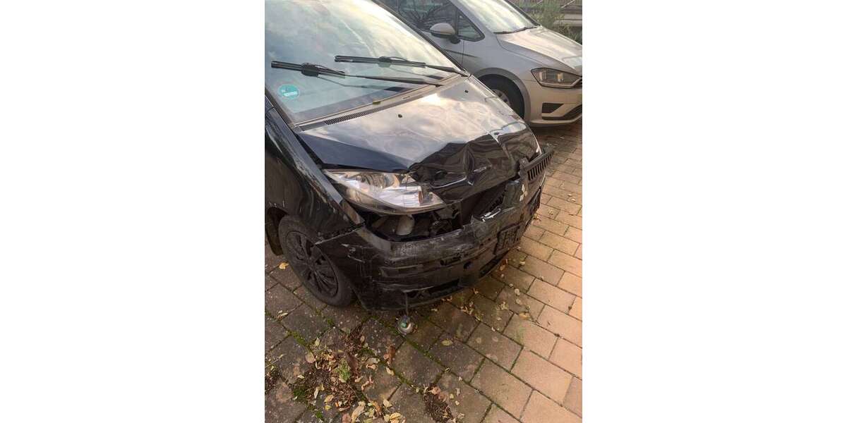Mitsubishi Colt 243.636 km 700 € Gau Algesheim 55435