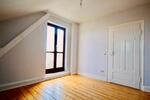 Dachgeschoßwohnung Wiesbaden - 2.5 Zimmer, 72 m&sup2;, 775&euro; | Angebot:26544969