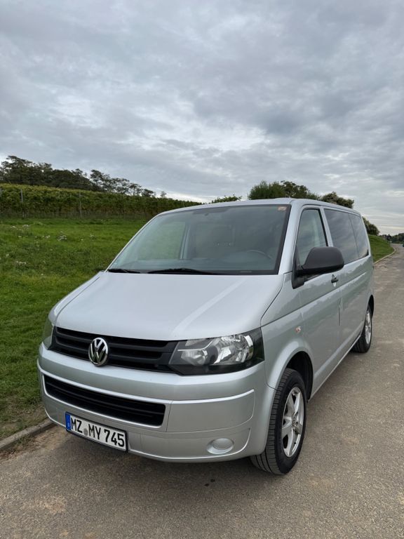 VW T5 Transporter 277.000 km 10.900 € Mainz 55129