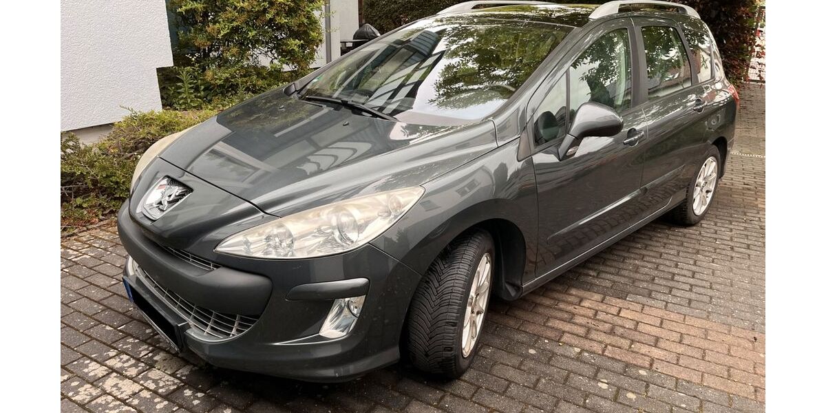 Peugeot 308 142.000 km 2.600 &euro; Hattersheim 65795