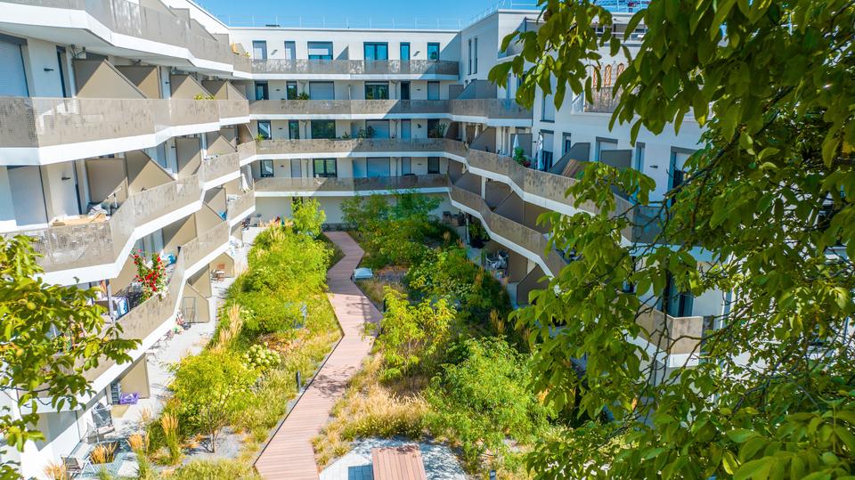 Etagenwohnung Wiesbaden Biebrich - 2 Zimmer, 56 m&sup2;, 866&euro; | Angebot:26165159