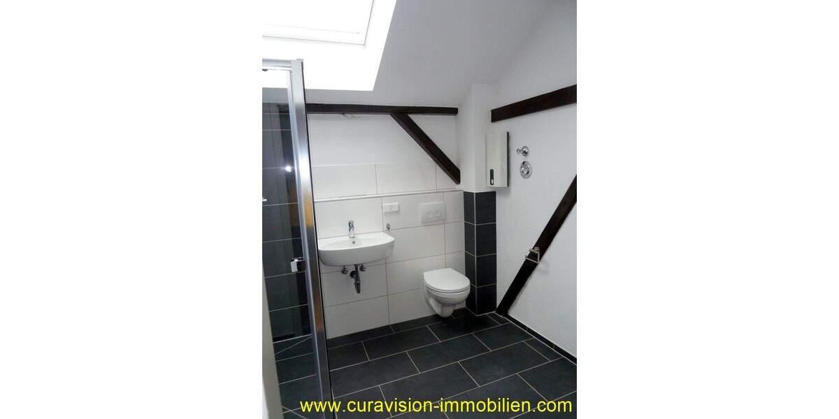 Perfektes Zusammenspiel – Wohnen und Arbeiten unter einem Dach 5 zimmer