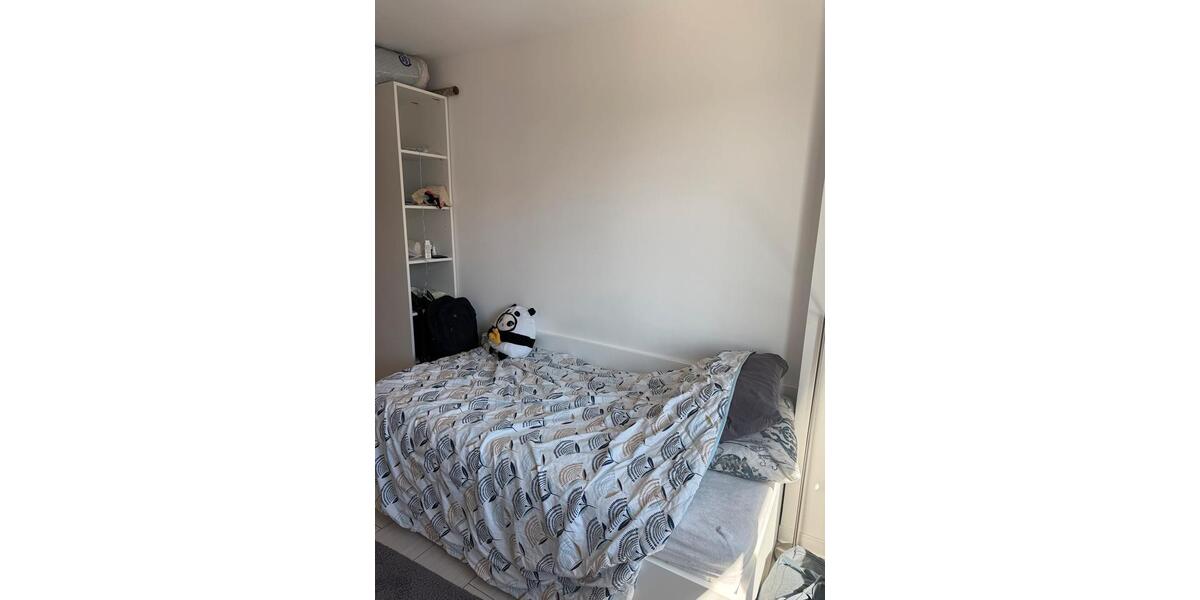 Etagenwohnung Frankfurt am Main Bockenheim - 1 Zimmer, 21 m&sup2;, 864&euro; | Angebot:26187109