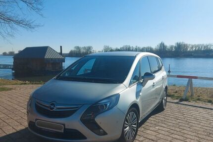 Opel Zafira Tourer