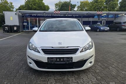 Peugeot 308 185.166 km 5.999 € Wiesbaden 55252