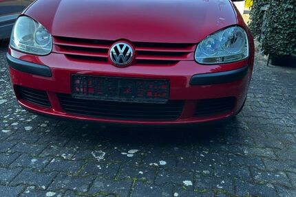 VW Golf 139.000 km 2.690 &euro; Mainz 55130