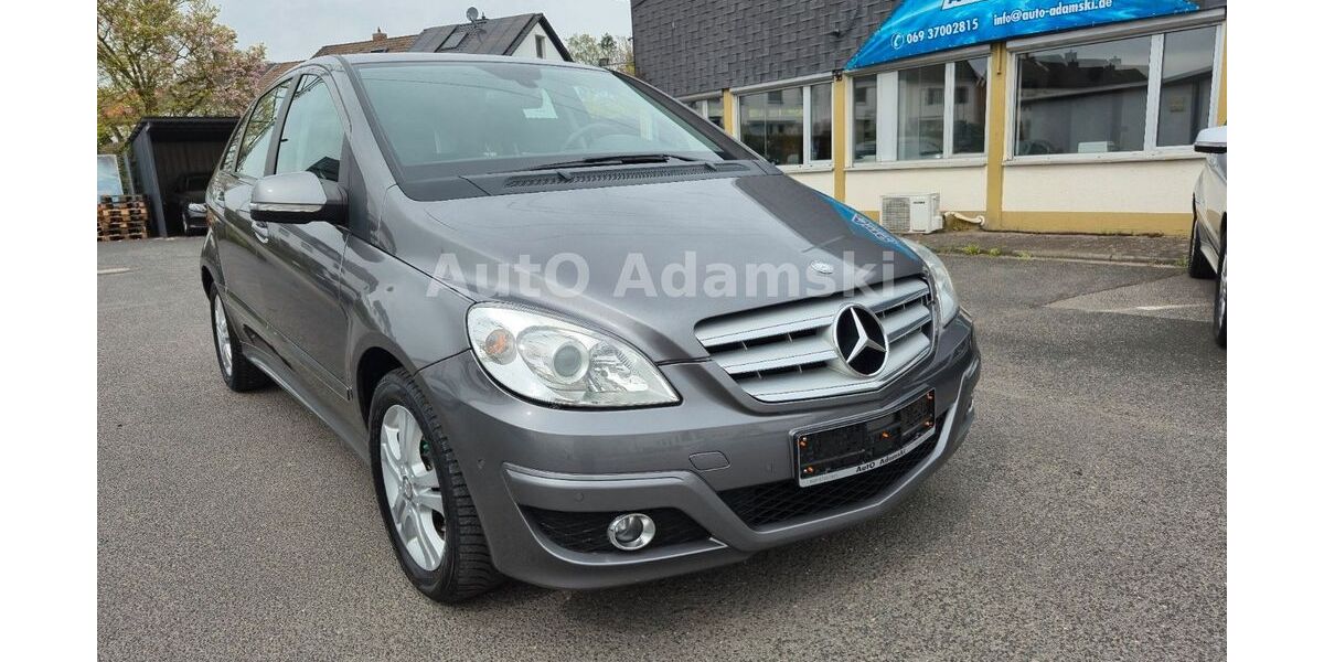 Mercedes-Benz B 180 118.000 km 7.990 &euro; Liederbach 65835