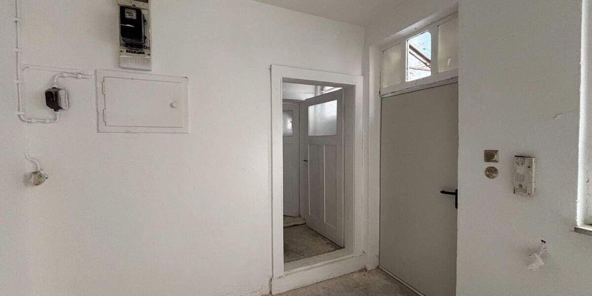 Sofort verfügbare Lagerfläche 113?m² - zentral in Mainz-Kastel zimmer